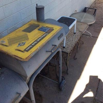 Outdoor Patio Mystery Lot 8 Pcs