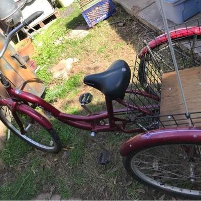 SCHWINN MERIDIAN Tricycle
