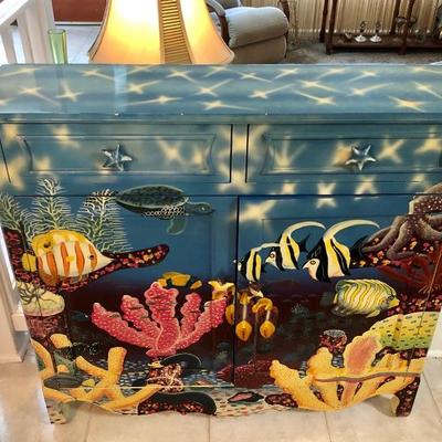 Tropical Fish Cabinet
Furniture
Dresser
Bureau
Aquarium
Coral