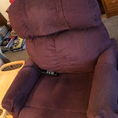 Electric Lift Chair / Recliner with Remote