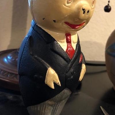 Pig Bank
Cast Iron