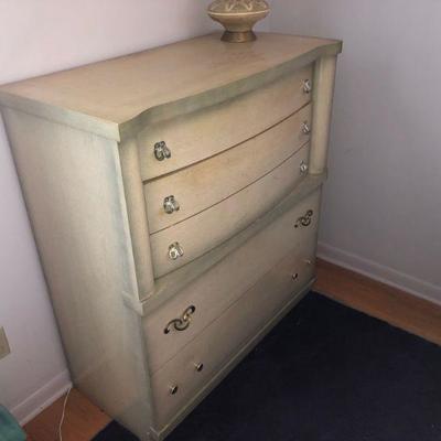Vintage green gent's dresser