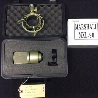 GGG117 MXL 990 Bidirectional Ribbon Mic