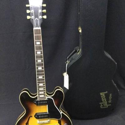 GGG022 Gibson ES-330 w/P-90s Guitar & Hard Case