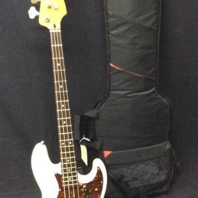 GGG009 Squier Jazz Bass White (Polar White) & Gig Bag