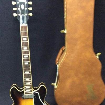 GGG044 Gibson ES-390 Guitar & Hard Case