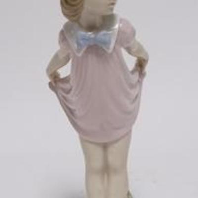 1093	LLADRO FIGURE OF A GIRL SIGNED BY HUGH ROBINSON 4/29/89, 9 1/2 IN H 
