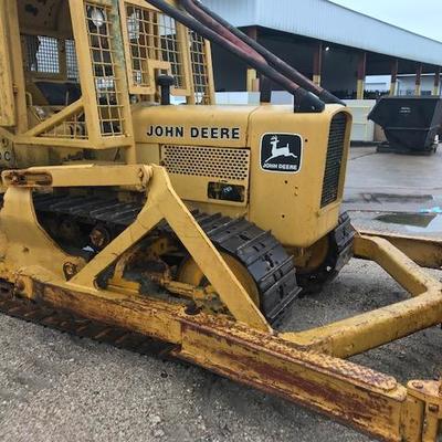 1980 John Deere Bull Dozer