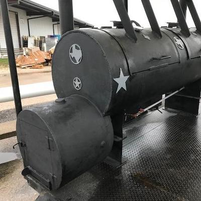 Portable Custom Made BBQ Pit on Trailer