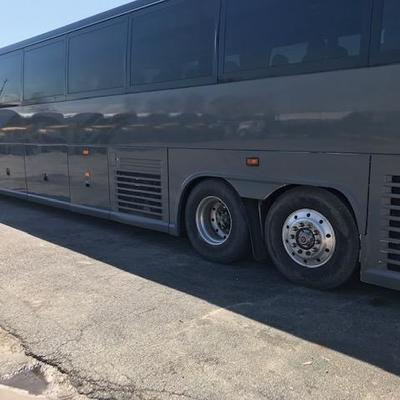 2001 Motor Coach