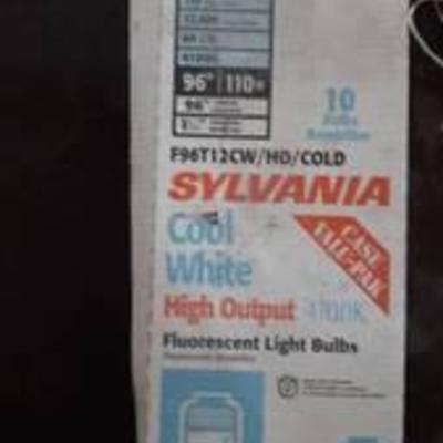Box of T12 96 110w Fluorescent Light Bulbs