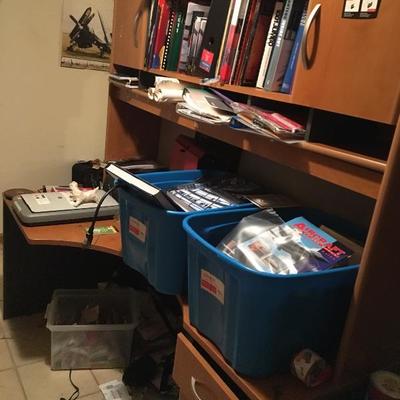 Staple desk
