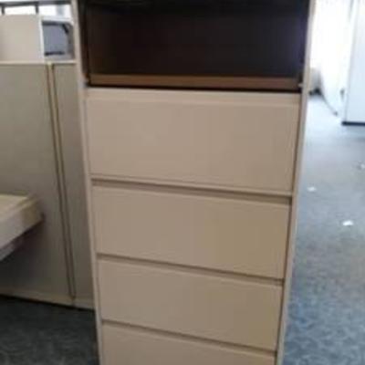 Metal Lateral Filing Cabinet  w Key