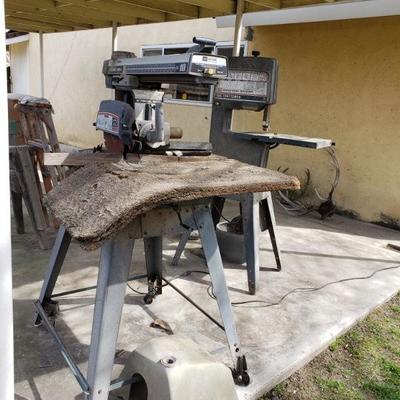 Craftman Radial saw
Great working condition