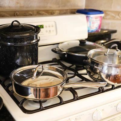 pots and pans
