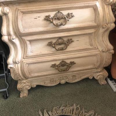 Set of night stands $150	$300.00
