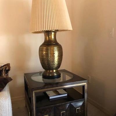 Vintage MasterCraft end table in perfect condition