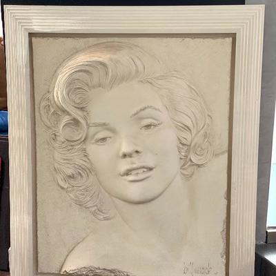 Bill Mack sand art work of Marilyn Monroe