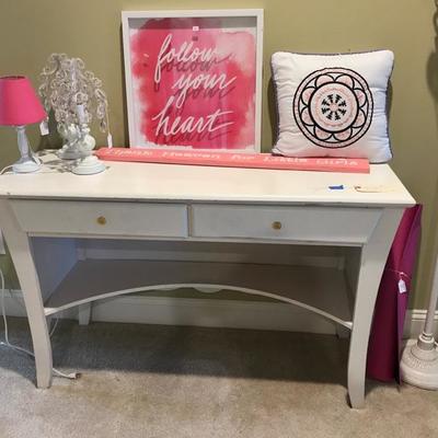 Table $45
48 X 17 X 30"