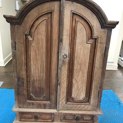Antique Mini armoire $895
