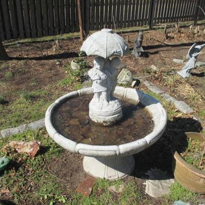 Tons of Outdoor Statuary & Fountains 