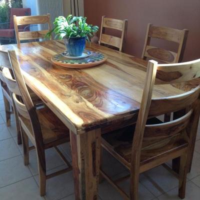 Beautiful solid wood dining table and 6 chairs.
Asking $325