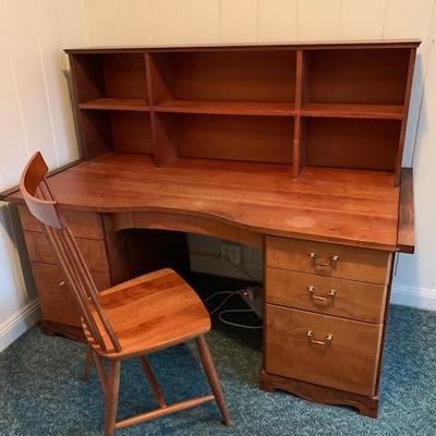 CHERRY DESK WITH HUTCH TOP $295