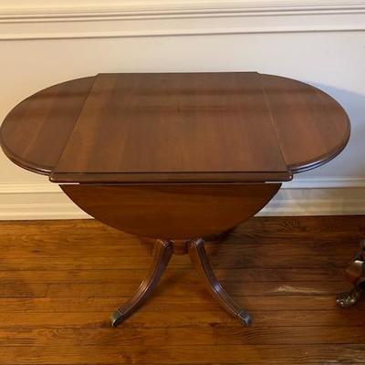 DROP SIDED CHERRY SIDE TABLE $125
