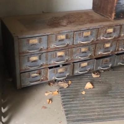 Cool rusty rustic tool box $45 