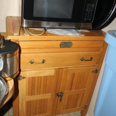 Fanwood Estate Sale - EstateSalesByOlga