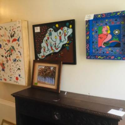 Estate sale photo
