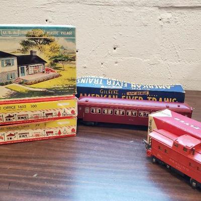 Vtg Amer. Flyer Train Cars, Plasticville Kits