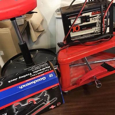 Auto Repair Stools, Hydraulic Jack, Battery Charger