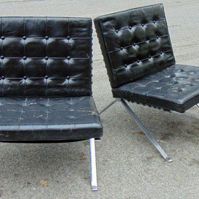 Pair chairs by Poul Norreklit for
Hovedstadens