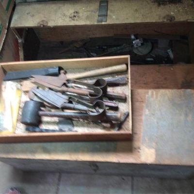 WST229 Wooden Tool Storage & Misc Tools