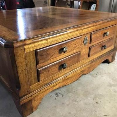 Hekman Coffee Table