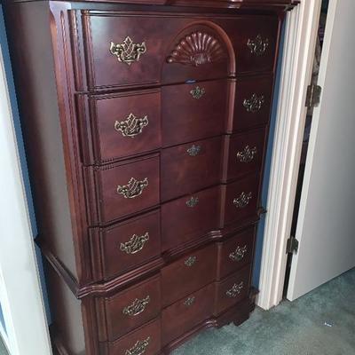 6 drawer chest $175