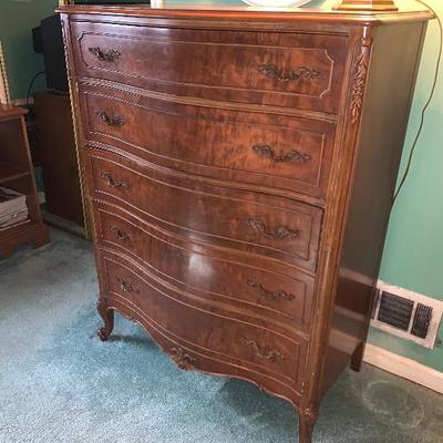 french chest 5 drawer $125