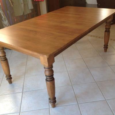 Solid wood table with 2 leaves