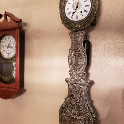 ANTIQUE FRENCH MORBIER COMTOISE WALL CLOCK W/KEY - GORGEOUS!! $395