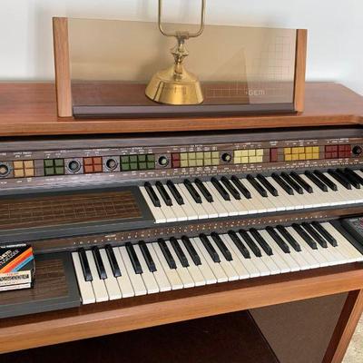 GEM Electronic Organ