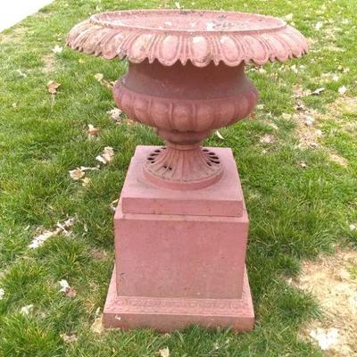 Nice early cast iron plant stand and base