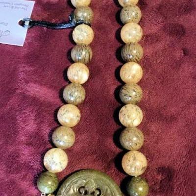 MLC069 Jade Pendant with Agate Beads Necklace