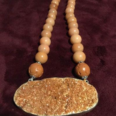 MLC196 Orange Pendant & Jade Beads Necklace