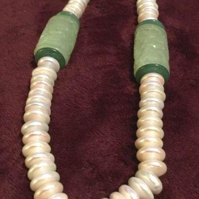 MLC054 Jade Cylinder & White Pearl Beads Necklace