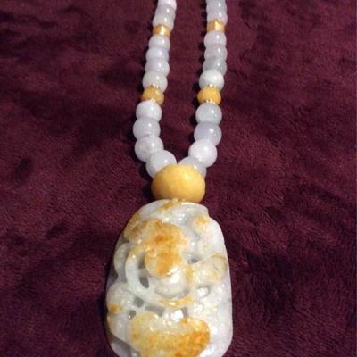 MLC167 Lavender Jade Pendant Necklace