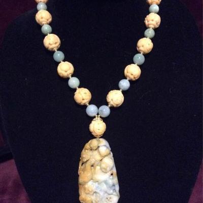 MLC168 Honey Green Jade Pendant 