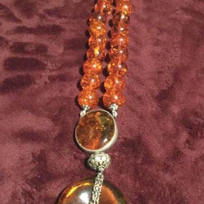 MLC198 Amber Pendant & Amber Chips Necklace