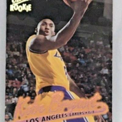 https://www.ebay.com/itm/114153987809 RX124: KOBE BRYANT '96-97 ULTRA ROOKIE CARD