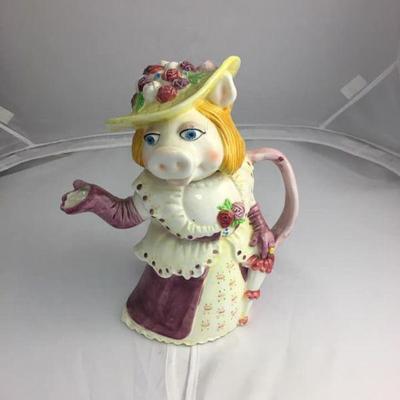 https://www.ebay.com/itm/124128657940 KB0032: Miss Piggy Teapot, Sesame Street Stay in your car $10